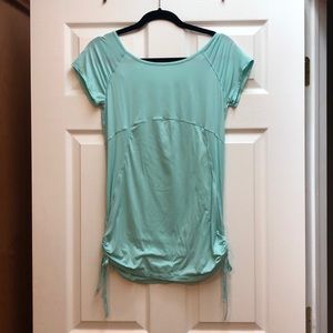 Gap Fit tunic t-shirt size small